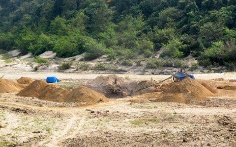 Nghệ An: Nhuốm màu tang tóc vì cơn lốc khai thác vàng