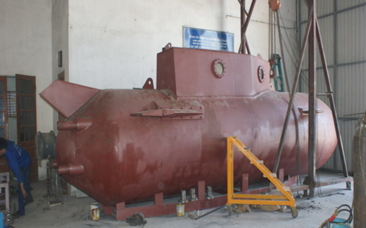 Tàn giấc mơ tàu bay, tiêu giấc mơ tàu ngầm