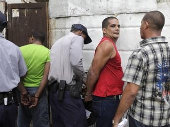 Cuba mở chiến dịch bắt bớ đối lập trên quy mô lớn