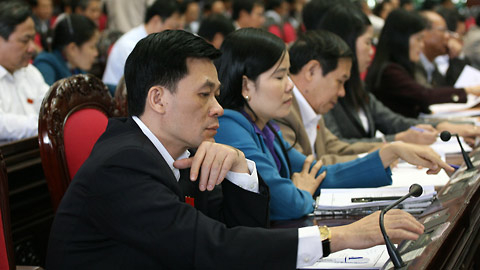 Quyền "đuổi đầy tớ” của dân