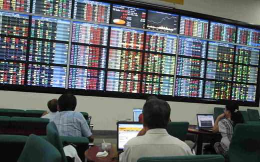 Đại gia ra mặt, vợ con âm thầm thu triệu USD