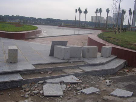 Công trình Đại lễ xuống cấp do 'áp lực tiến độ'?