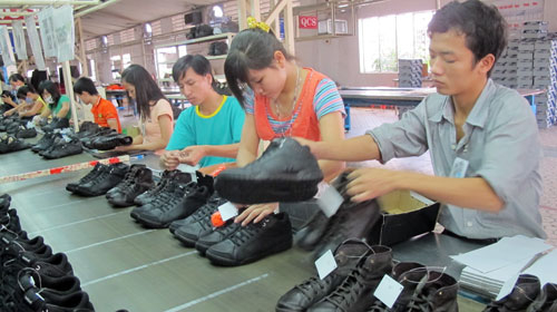 Lạm phát “nhảy đầm” sẽ khó cạnh tranh