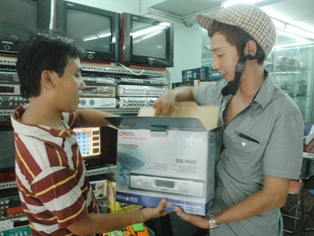 Làm tiền từ kênh miễn phí?