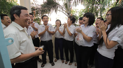 “Rơi rớt” bữa ăn của trẻ