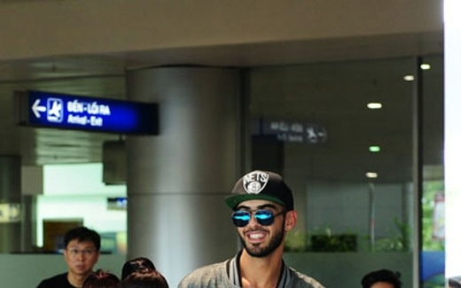 'Trai đẹp' tới Việt Nam: Sự hâm mộ 'a dua, bầy đàn'