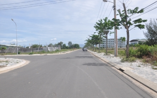 Sài Gòn, Hà Nội bỏ chạy, đất Đà Nẵng giảm 50% vẫn ế