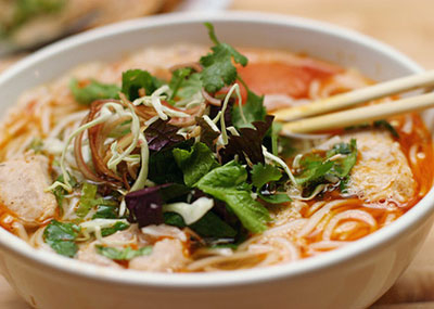 Hương vị quê nhà: Bún chả cá