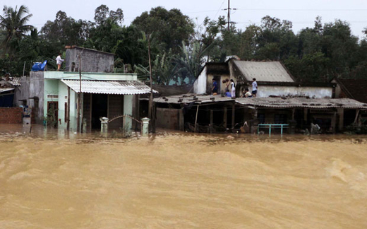 Giá điện và những cơn lũ