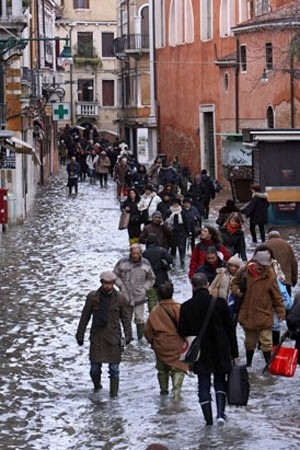 Nhẹ nhàng và lịch sự