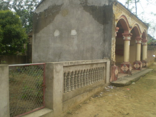 Tranh cãi quanh ngôi mộ: Mộ Đề Thám hay người ăn mày?