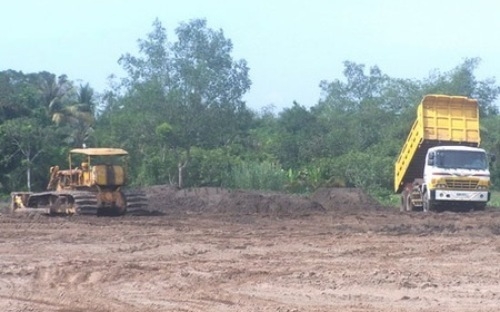 Bỏ quy định giá đất “sát giá thị trường”?