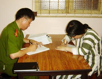 Nữ tử tù - Khi tình yêu chưa chết