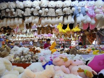 Châu Âu phát động cuộc chiến chống hàng giả, phần lớn từ Trung Quốc