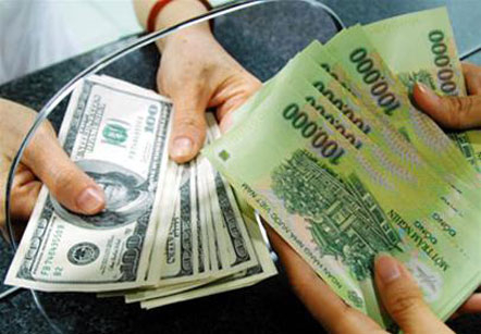 Nới tỷ giá: Ai dám thách thức lạm phát?