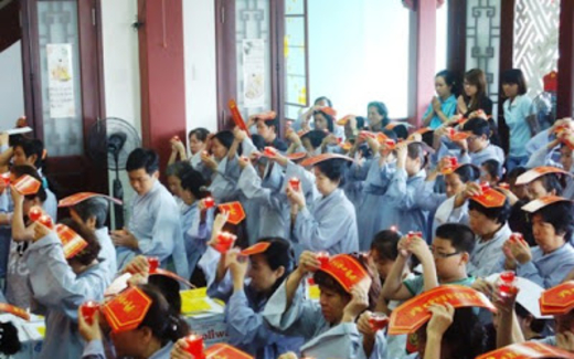 Cúng sao giải hạn: Một thói quen cần thay đổi!