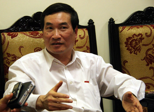 GS Đào Trọng Thi: 'Đừng nghĩ nhiều quyền là sướng'