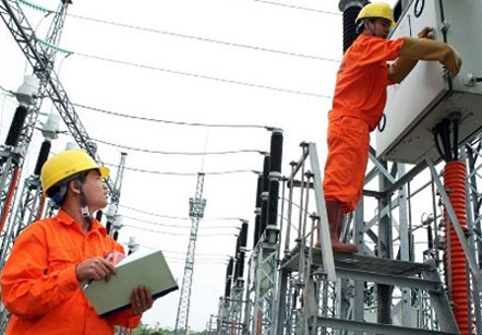 Chưa mừng giảm thuế, đã lo tăng giá điện