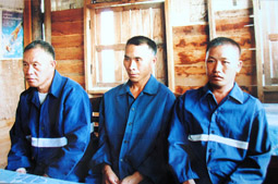 Lần theo dấu chân tội phạm