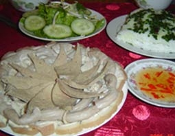 Bánh hỏi lòng heo Gò Duối Phú Yên