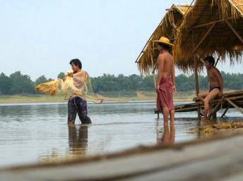 Dư luận lo ngại tác hại của đập thủy điện trên sông Mekong
