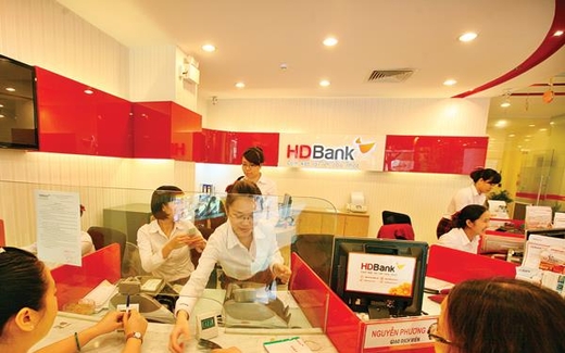 Hậu M&A: Bóng ma nợ xấu không tha ngân hàng