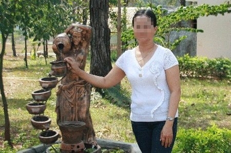 Đại gia chi hàng chục ngàn USD 'săn' tượng nhà mồ