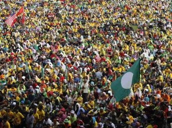 Hàng chục ngàn người Malaysia biểu tình đòi cải tổ hệ thống bầu cử