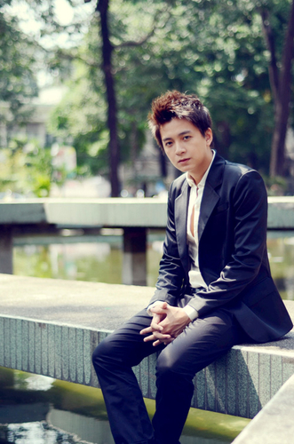 Hoảng hốt lối sống của Sao trẻ