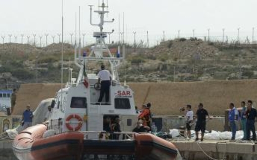 Chủ tịch Ủy ban Châu Âu đến đảo Lampedusa, nơi hàng trăm thuyền nhân chết đuối