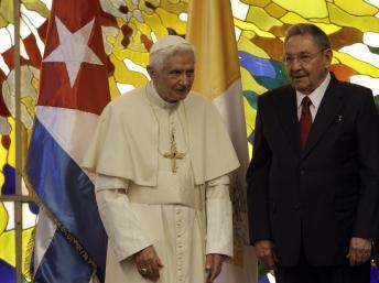 Cuba tuyên bố sẽ không cải tổ chính trị