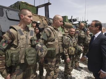 Tổng thống Pháp thăm đột xuất Afghanistan