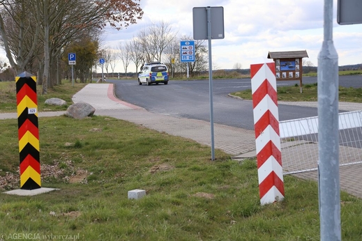 Cảnh sát Đức muốn khôi phục các trạm kiểm soát ở biên giới với Ba Lan