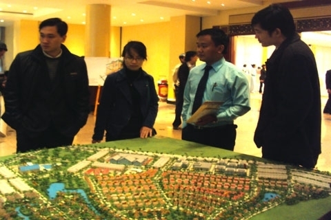 Lắm nhà mất Tết vì đất