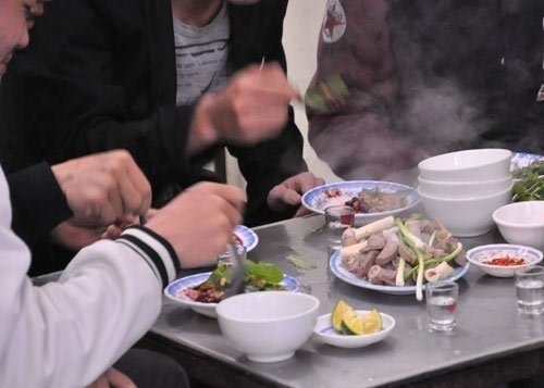 Người Việt đang ăn uống kiểu “trêu ngươi” thần chết