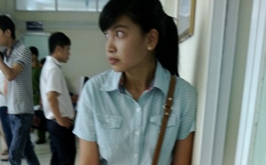 Khám sức khỏe “xịn” ở BV công cũng... loạn