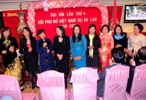 Đại hội lần thứ 4 Hội phụ nữ Việt Nam tại Ba Lan