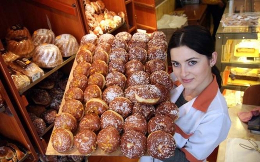 Ngày lễ bánh : 100 triệu bánh ngọt ở Ba Lan