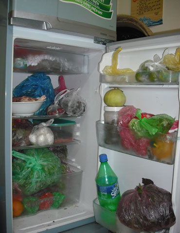 Hà Nội thoát bão và câu chuyện dự trữ thực phẩm