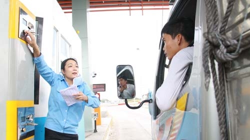 Đường cao tốc TP.HCM - Trung Lương: Sẽ xem lại mức phí