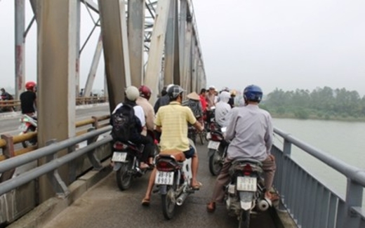 Bệnh trầm cảm ở học sinh: Đường dẫn đến tự tử