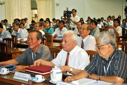 Các nhà khoa học đạo ý tưởng của một kỹ sư?