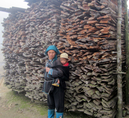 Lào Cai: Xứ sở của những người đàn bà lam lũ