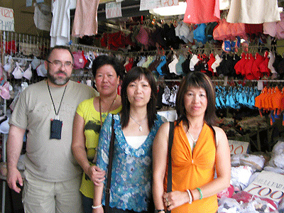 Người Việt ở Czech thoát khủng hoảng nhờ năng động