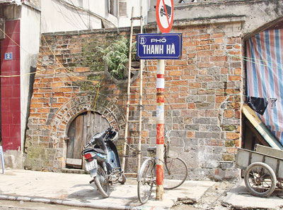 50 năm sống trong gầm Ô Quan Chưởng