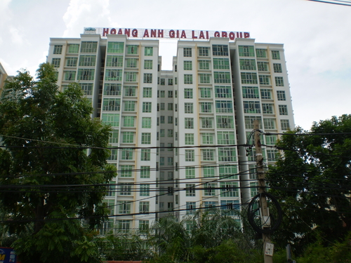 Đại gia nợ thuế vì đâu?