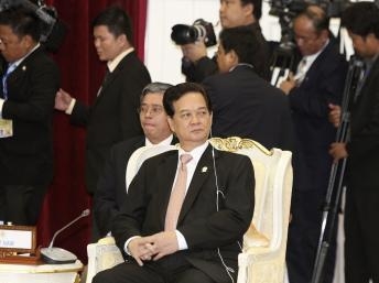 Việt Nam ủng hộ cách tiếp cận đa phương của Philippines để giải quyết hồ sơ Trường Sa