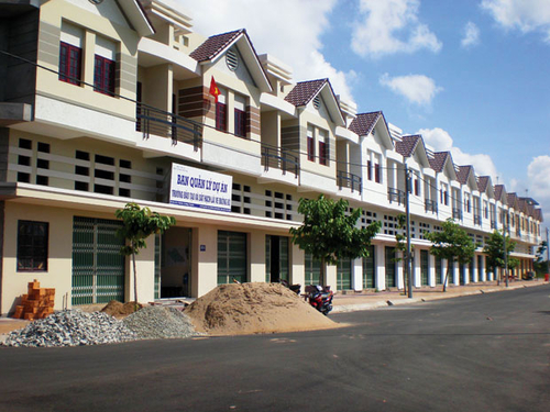 Giá nhà ở quá cao so với mặt bằng thu nhập của người dân