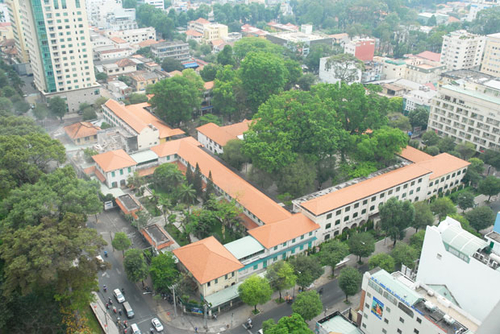 Cái nghèo và những câu hỏi trong veo