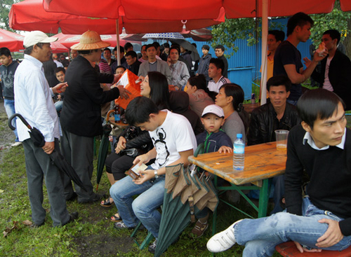 Chung kết giải bóng đá Cộng đồng hè 2011-Đội Sông Lam giành lại ngôi vương.